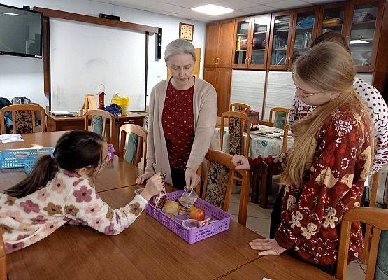 Grafika Dzielimy się wspomnieniami z ferii w Błękitnej Szkole